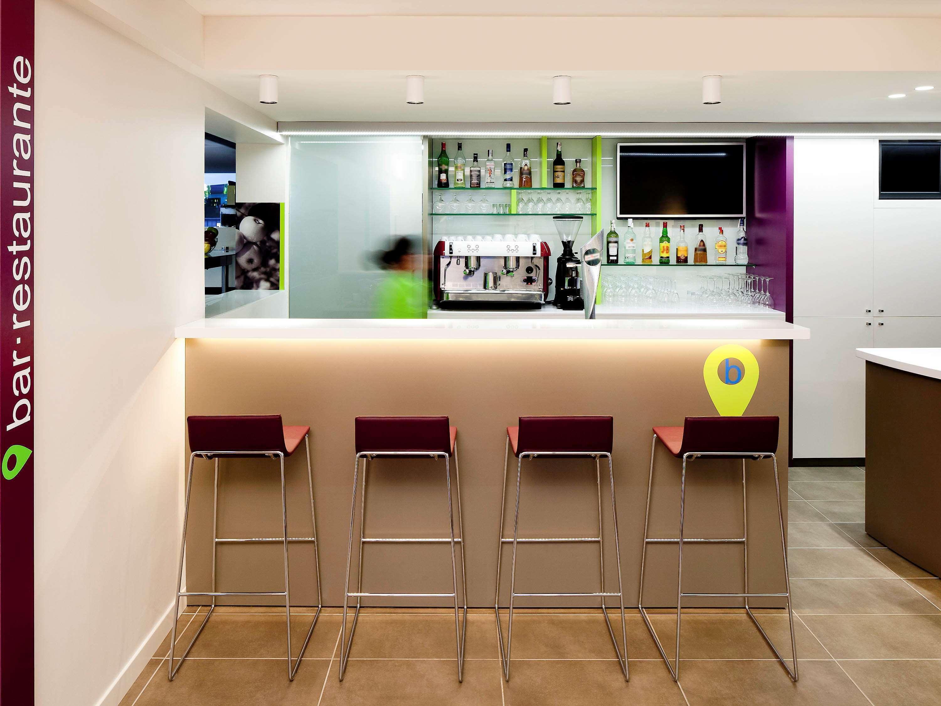 Hotel Ibis Styles Lleida Torrefarrera Exterior photo