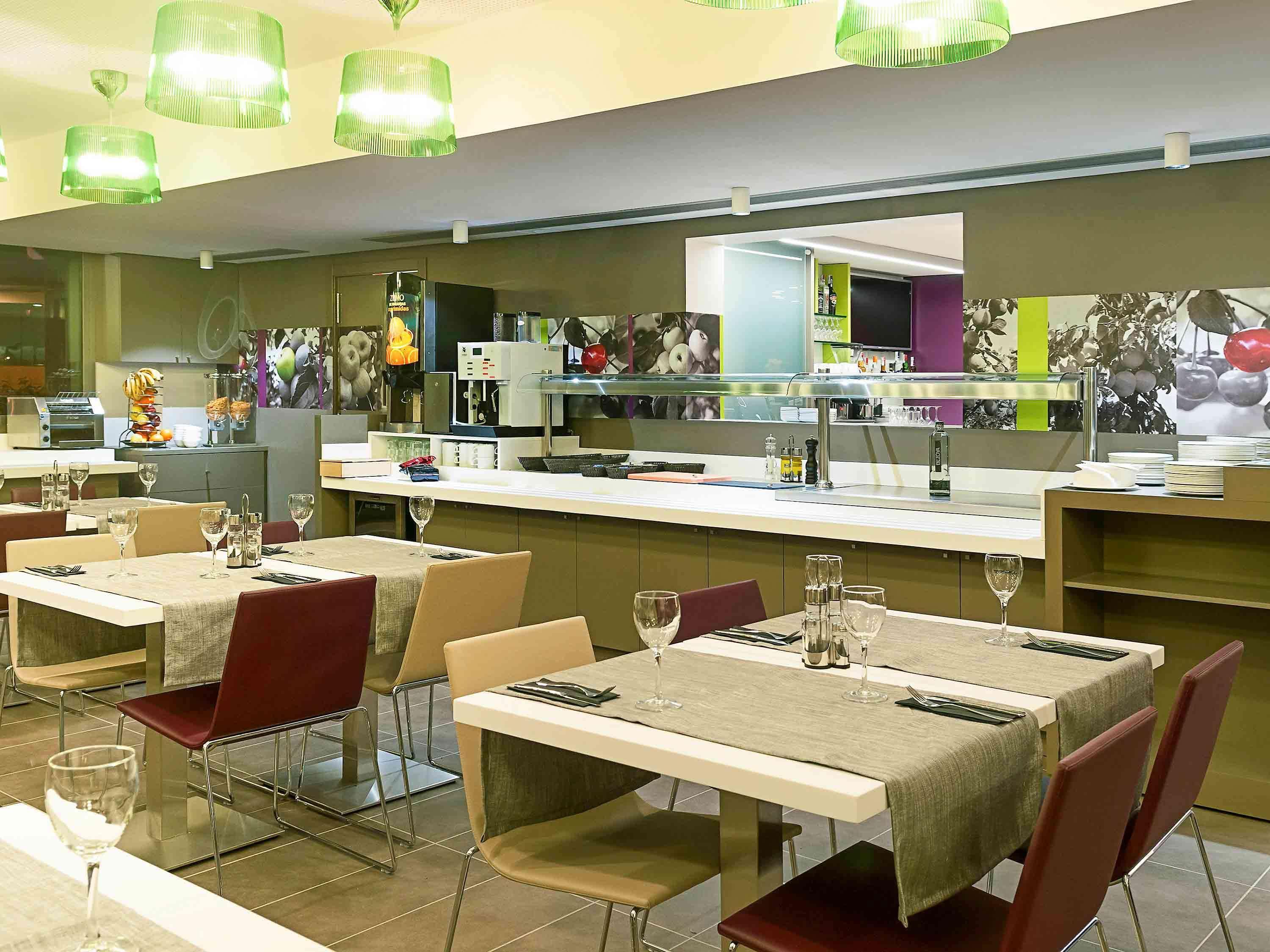 Hotel Ibis Styles Lleida Torrefarrera Exterior photo
